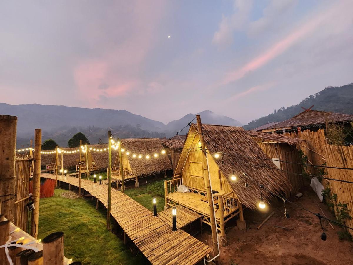 Yellowstone Camps Resort Sapan Ban Huai Ti エクステリア 写真